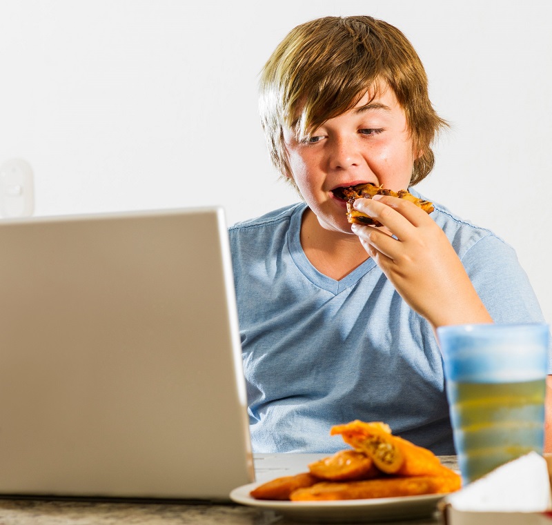 El 8 % de los niños y el 5,7 % de las niñas entre 2 y 17 años de edad en Euskadi tienen obesidad